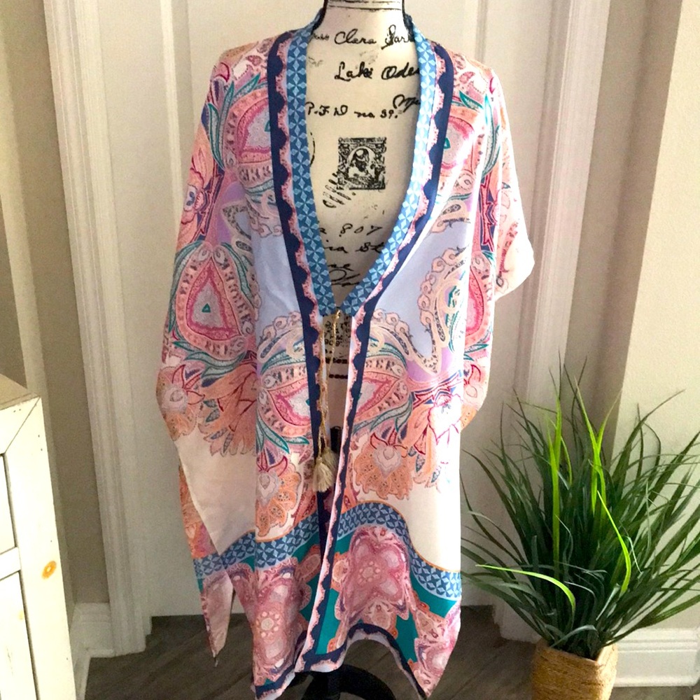 Chico’s Kimono. NWT
